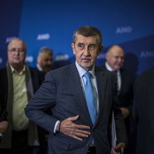 Babiš chce vytlačit Okamuru. Jeho proměna připomíná osud Fica na Slovensku