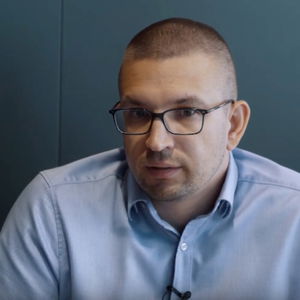 Juraj Balogh - CreditCall: Ako si porovnať výhody a nevýhody interného supportu voči outsourcingu