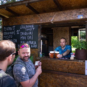 Koho pandemie donutila změnit zaměstnání a jak proměnila trh práce?