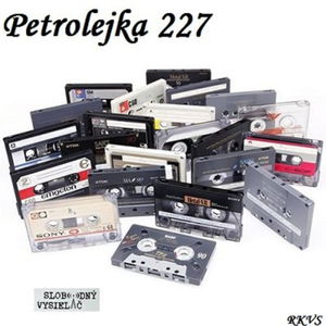 Petrolejka 227 - 2017-04-18 Spirituál Kvintet