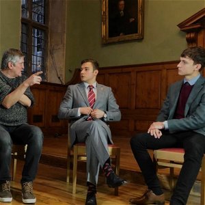 .pod lampou so študentmi v Oxforde: Ako dobré vzdelanie zmení Slovensko a Česko