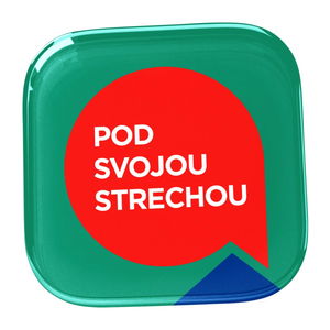 Pod svojou strechou