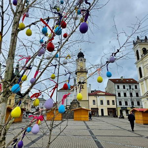 Predveľkonočné námestie a Banskobystrická hudobná jar