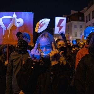 Stávka žen přímo z Varšavy. Tohle je válka, vzkazují Polky vládě